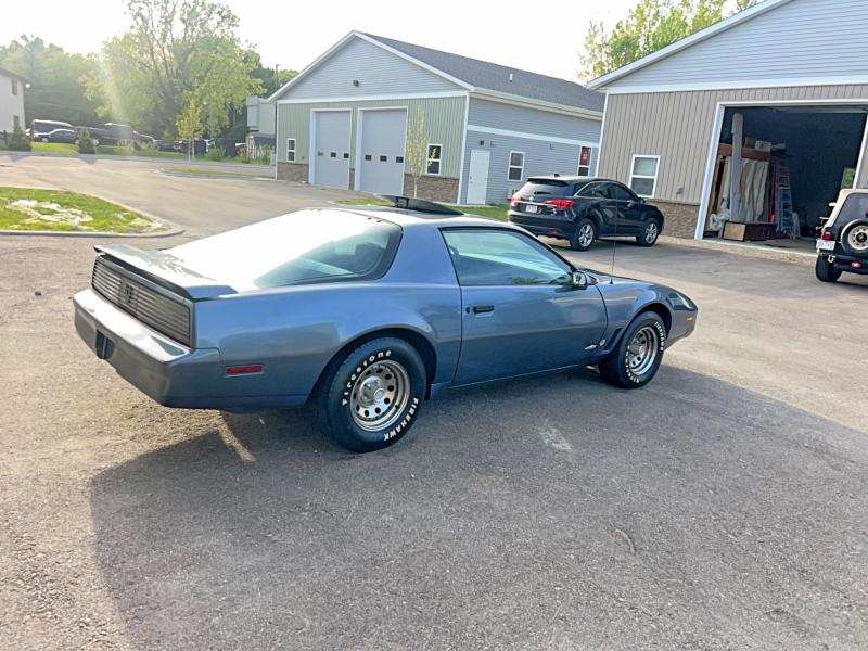1983 Pontiac Firebird VIN 1G2AW87H9DL203250 COPART salvage auction — NORMAL WEAR, Wi - Certificate Of Title (P), sold $3,250 on 2026-07-21 (photo 4)