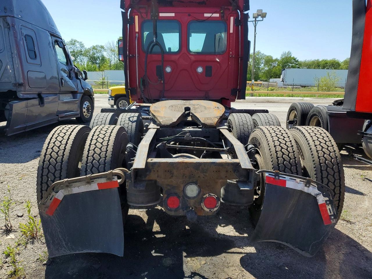 2016 Freigliner VIN 3AKJGBDV2GDHA6350 COPART salvage auction — Normal Wear, IL - CERTIFICATE OF TITLE, sold $3,400 on 2026-06-23 (photo 6)