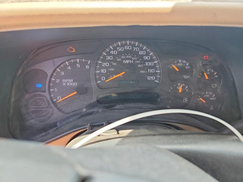 2003 Chevrolet Suburban VIN 3GNFK16Z33G230378 COPART salvage auction — SIDE, Tx - Salvage Vehicle Title, sold $1,000 on 2026-07-02 (photo 9)