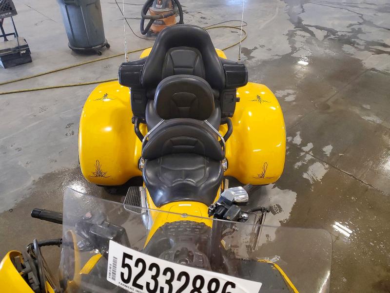 2010 Honda Gl1800 VIN 1HFSC47G7AA902253 COPART salvage auction — FRONT END, Mn - Cert Of Title-Salvage, sold $4,200 on 2026-07-09 (photo 5)