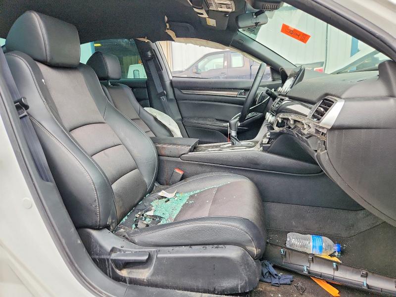 2020 Honda Accord VIN 1HGCV1F3XLA151160 COPART salvage auction — SIDE, La - Cert Of Title-Salvage, sold $4,450 on 2026-07-09 (photo 7)