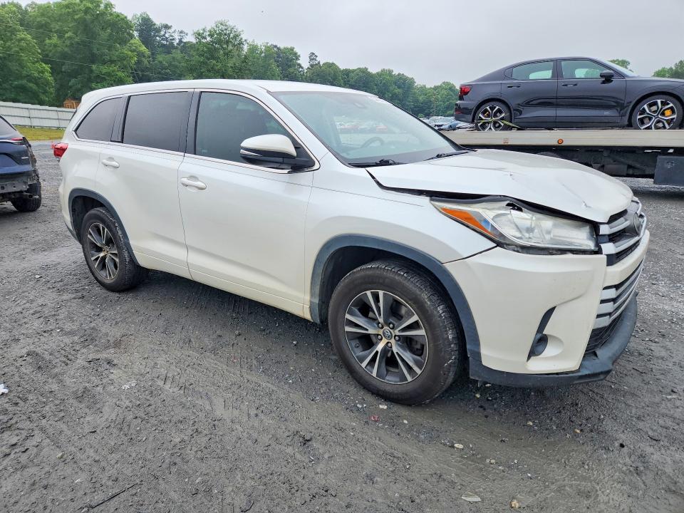 2017 Toyota Highlander VIN 5TDZZRFH9HS193949 COPART salvage auction — FRONT END, NC - SALVAGE CERTIFICATE OF TITLE, sold $175 on 2026-07-29 (photo 4)