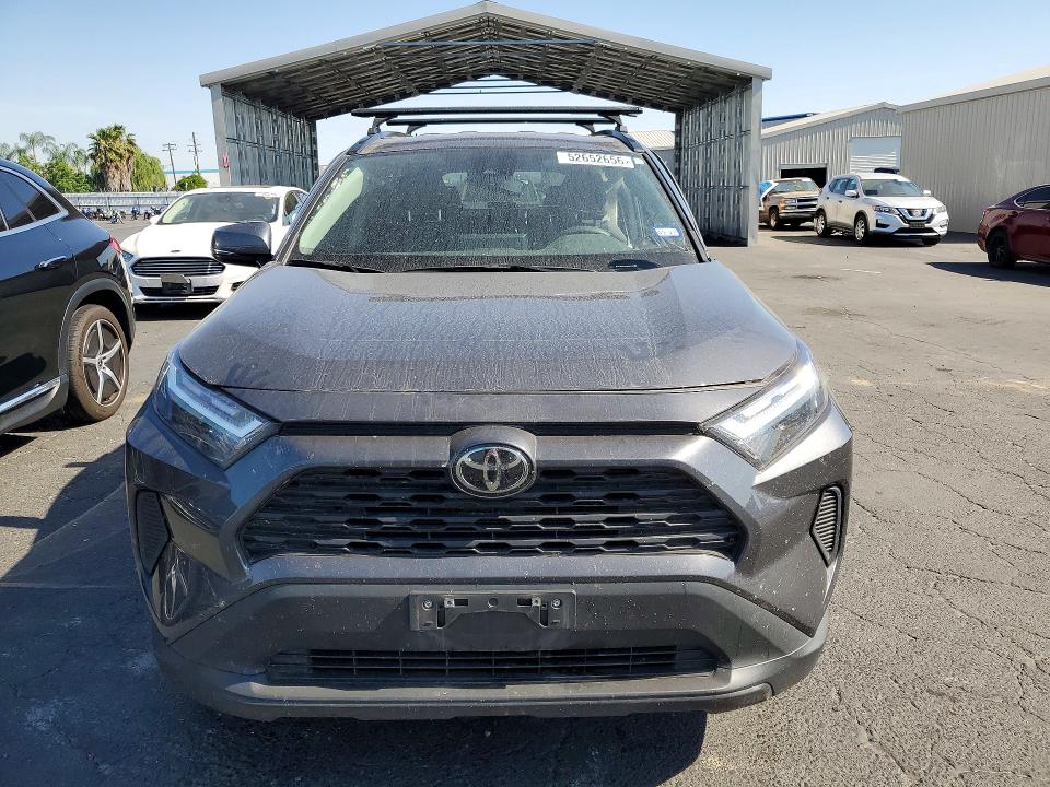 2025 Toyota Rav 4 VIN 2T3W1RFVXSW383703 COPART salvage auction — SIDE, TX - SALVAGE VEHICLE TITLE, sold $8,100 on 2026-07-30 (photo 5)