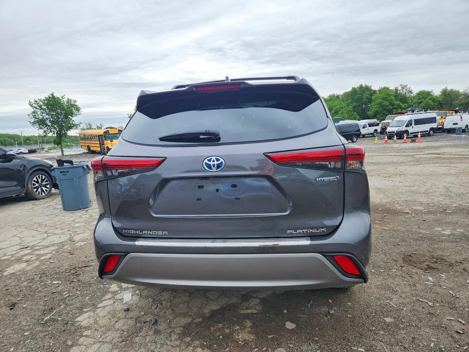 2023 Toyota Highlander VIN 5TDEBRCH6PS596986 COPART salvage auction — FRONT END, Md - Cert Of Salvage > 75% Damage, sold $24,100 on 2026-07-07 (photo 6)