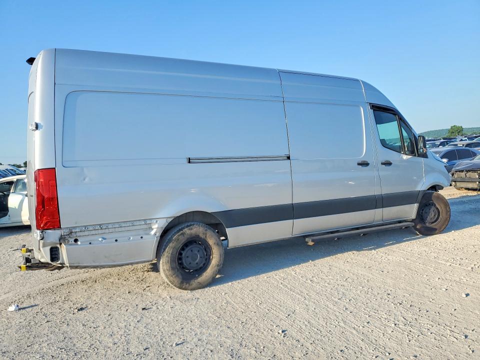 2023 Mercedes-benz Sprinter VIN W1Y40CHY9PT125824 COPART salvage auction — FRONT END, ID - SALVAGE CERTIFICATE OF TITLE, sold $4,150 on 2026-07-29 (photo 3)