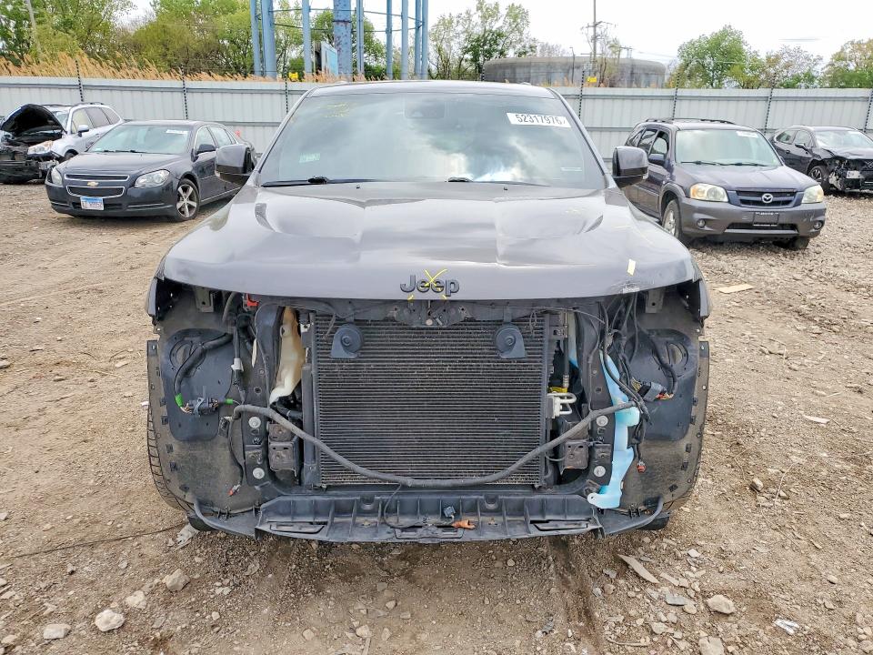 2019 Jeep VIN 1C4RJFDJ3KC683730 COPART salvage auction — VANDALISM, Il - Salvage Certificate, sold $22,100 on 2026-07-29 (photo 5)