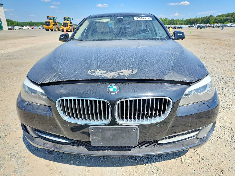 2011 BMW 5 series VIN WBAFR1C54BC738489 COPART salvage auction — REAR END, NC - SALVAGE CERTIFICATE OF TITLE, sold $225 on 2026-07-20 (photo 5)