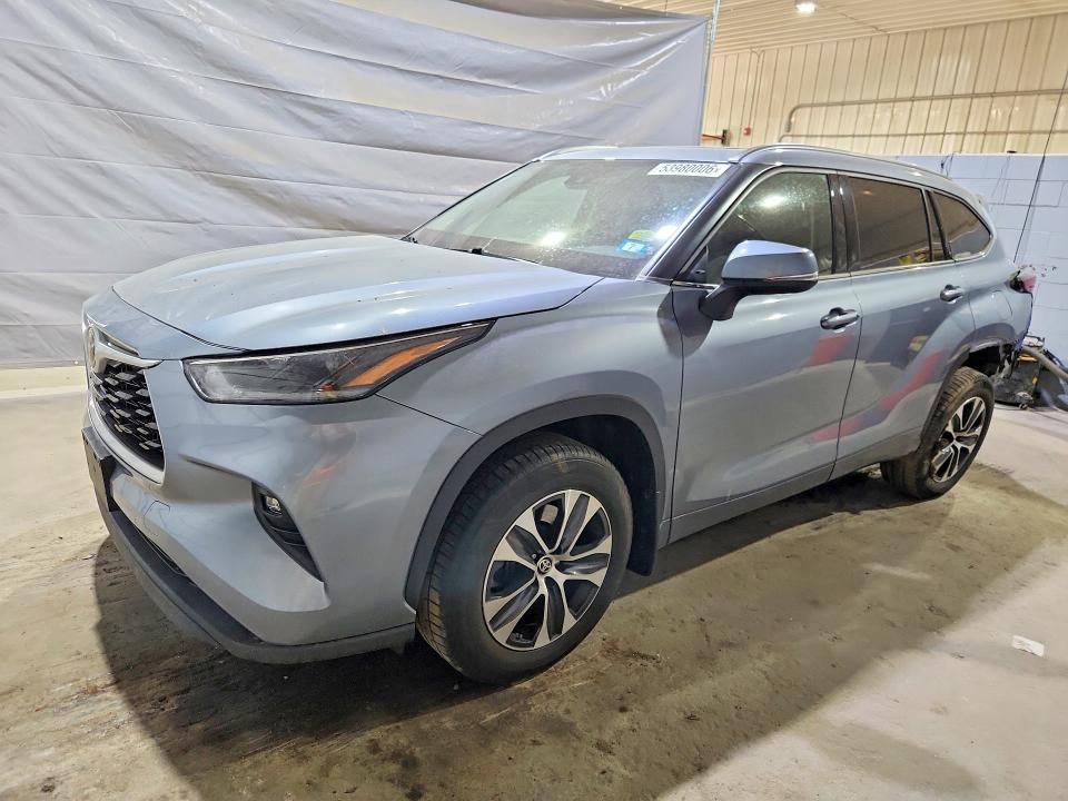 2021 Toyota Highlander VIN 5TDGZRBHXMS088568 COPART salvage auction — REAR END, NH - CERT OF TITLE-SALVAGE, sold $12,000 on 2026-07-02 (photo 1)