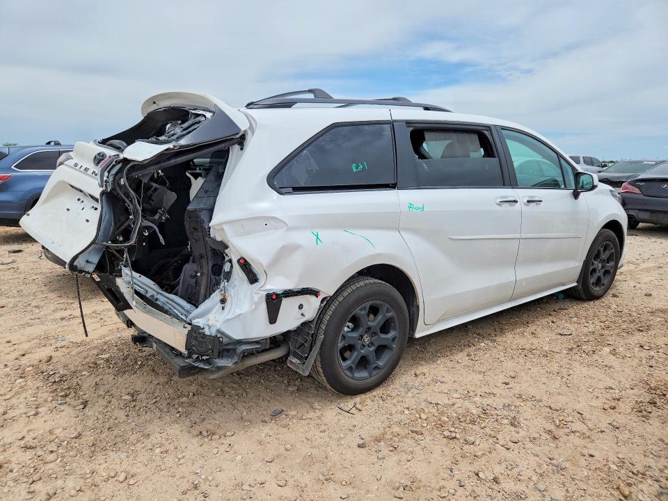 2026 Toyota Sienna VIN 5TDCSKFC9TS227533 COPART salvage auction — REAR END, TX - SALVAGE VEHICLE TITLE (P), sold $23,400 on 2026-07-16 (photo 3)