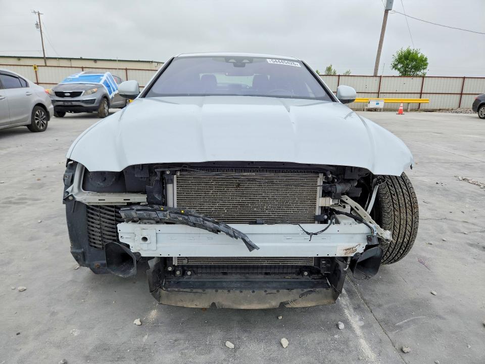2016 Jaguar Xf VIN SAJBF4BV8GCY06363 COPART salvage auction — FRONT END, Tx - Salvage Vehicle Title, sold $550 on 2026-07-28 (photo 5)