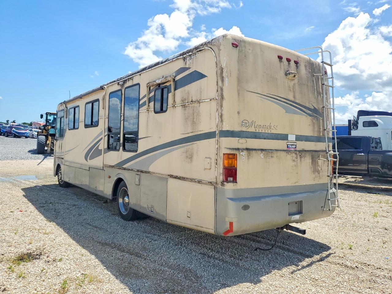 2003 Unknown Unknown VIN 5B4MP67G823347957 COPART salvage auction — Side, FL - CERTIFICATE OF TITLE, sold $10 on 2026-07-14 (photo 3)