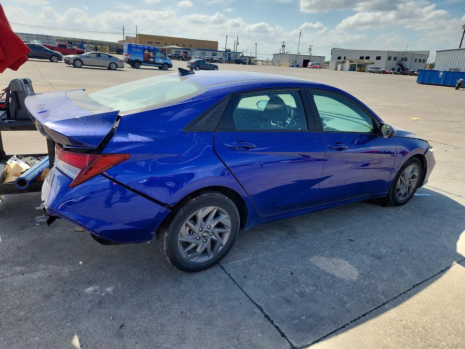 2024 Hyundai Elantra VIN KMHLM4DG1RU664759 COPART salvage auction — REAR END, TX - SALVAGE VEHICLE TITLE, sold $4,500 on 2026-08-01 (photo 3)