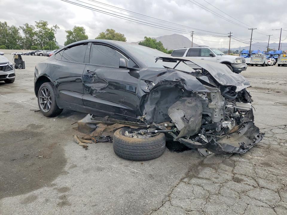 2022 Tesla Model 3 VIN 5YJ3E1EB2NF207755 COPART salvage auction — FRONT END, Ca - Salvage Certificate, sold $2,500 on 2026-07-02 (photo 4)
