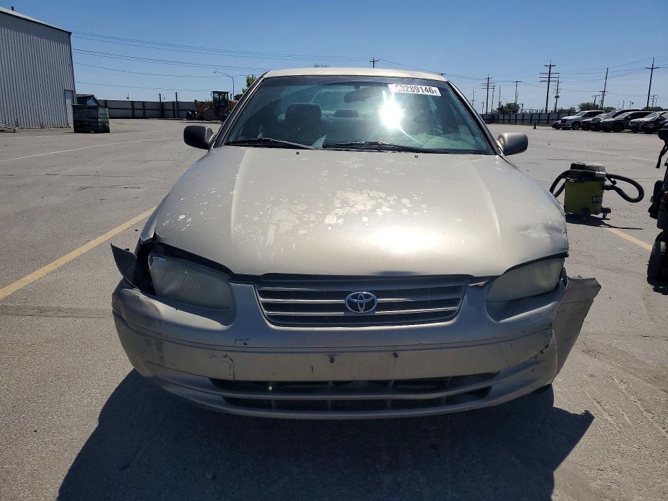 1998 Toyota Camry VIN JT2BG22K0W0246658 COPART salvage auction — FRONT END, Id - Salvage Certificate Of Title, sold $225 on 2026-07-09 (photo 5)