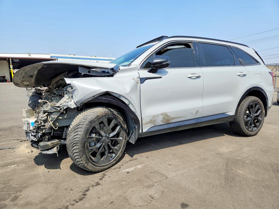 2022 Kia Sorento VIN 5XYRKDLF7NG097319 COPART salvage auction — ALL OVER, Sc - Salvage Title, sold $2,100 on 2026-07-13 (photo 1)