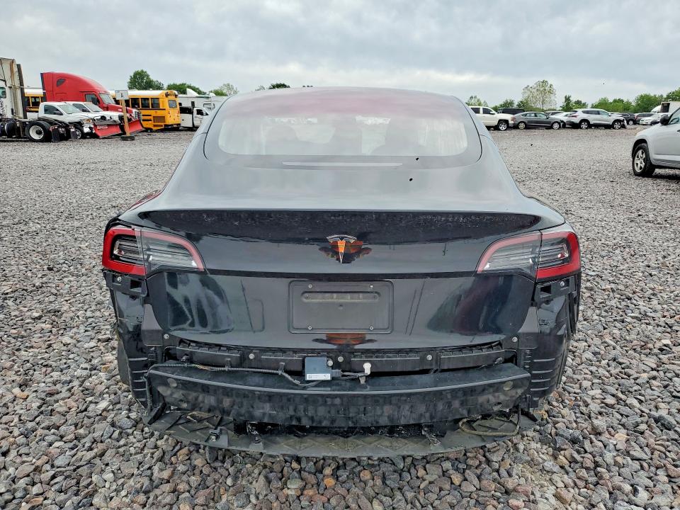 2018 Tesla VIN 5YJ3E1EB3JF183704 COPART salvage auction — REAR END, In - Cert Of Title-Salvage Title, sold $6,700 on 2026-07-14 (photo 6)