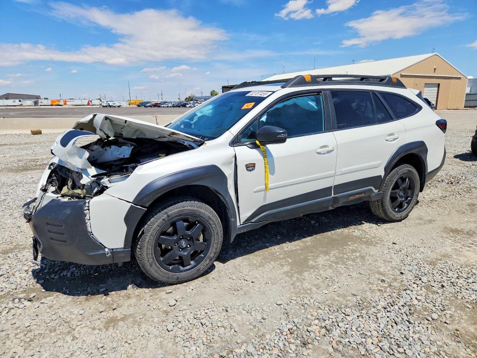 2022 Subaru Outback VIN 4S4BTGUD2N3174319 COPART salvage auction — FRONT END, Co - Salvage Title, sold $300 on 2026-07-30 (photo 1)