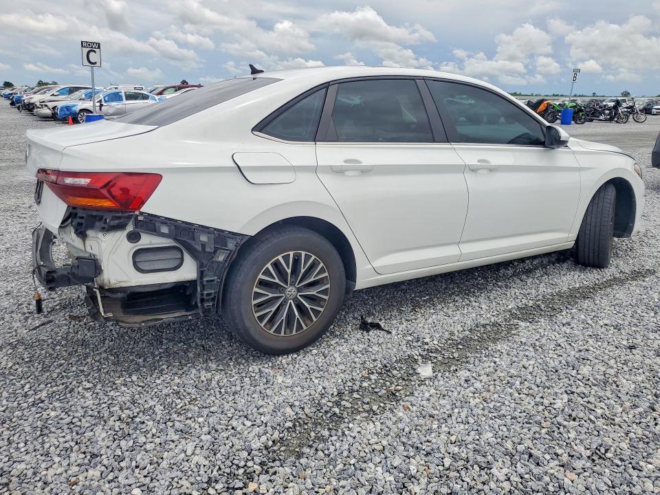 2019 Volkswagen VIN 3VWC57BU4KM063798 COPART salvage auction — REAR END, La - Cert Of Title-Salvage, sold $2,500 on 2026-07-27 (photo 3)