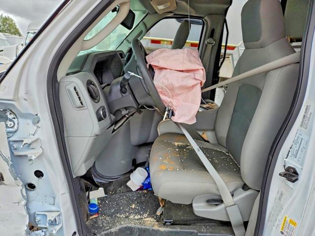 2023 Ford Econoline VIN 1FDXE4FN2PDD05010 COPART salvage auction — ROLLOVER, Tn - Salvage Certificate, sold $12,500 on 2026-07-21 (photo 5)