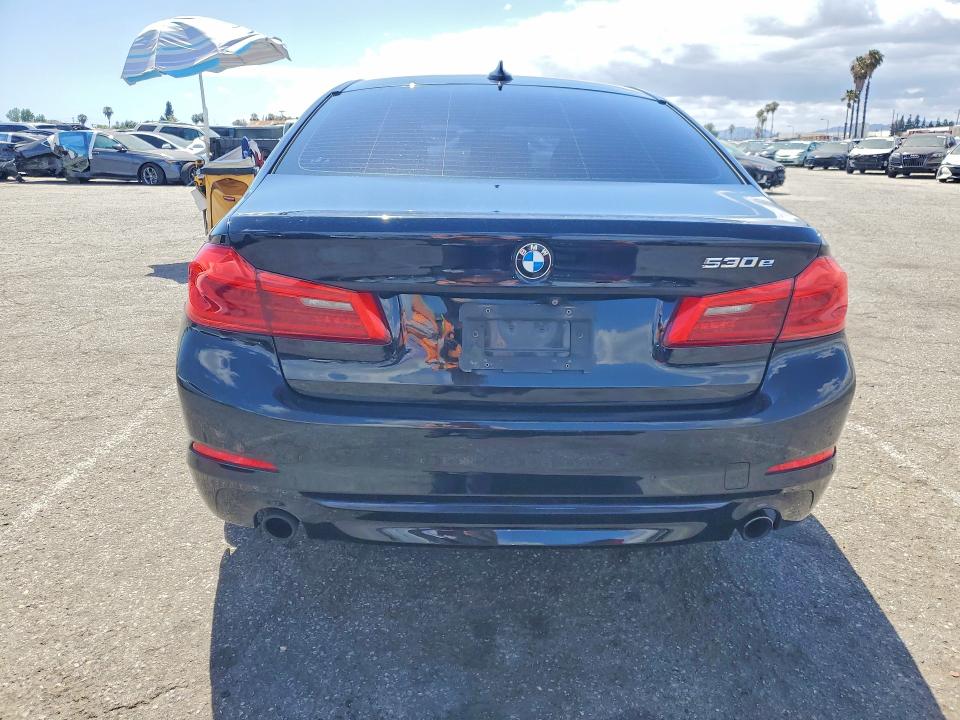 2019 BMW 5 Series VIN WBAJA9C56KB389521 COPART salvage auction — Minor Dent/Scratches, CA - DIS/DLR/EXP ONLY CLEAN TITLE, sold $4,200 on 2026-06-30 (photo 6)