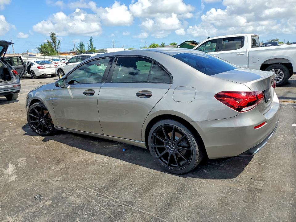2019 Mercedes-benz VIN WDD3G4EB4KW017528 COPART salvage auction — MECHANICAL, Fl - Certificate Of Title (P), sold $9,400 on 2026-07-14 (photo 2)