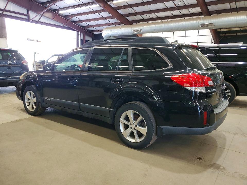 2014 Subaru Outback VIN 4S4BRBLC8E3312892 COPART salvage auction — MINOR DENT/SCRATCHES, Ct - Certificate Of Title, sold $2,900 on 2026-07-10 (photo 2)