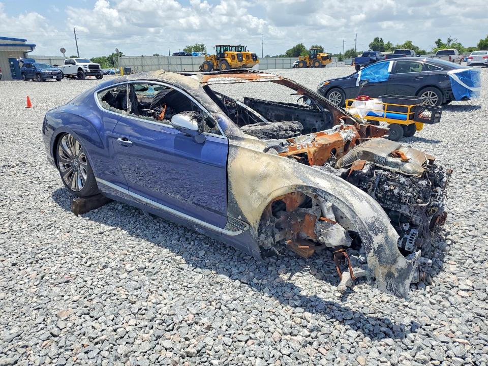 2023 Bentley Continental VIN SCBCG2ZG6PC008362 COPART salvage auction — Burn Engine, Tx - Nonrepairable Title, sold $13,100 on 2026-07-28 (photo 4)