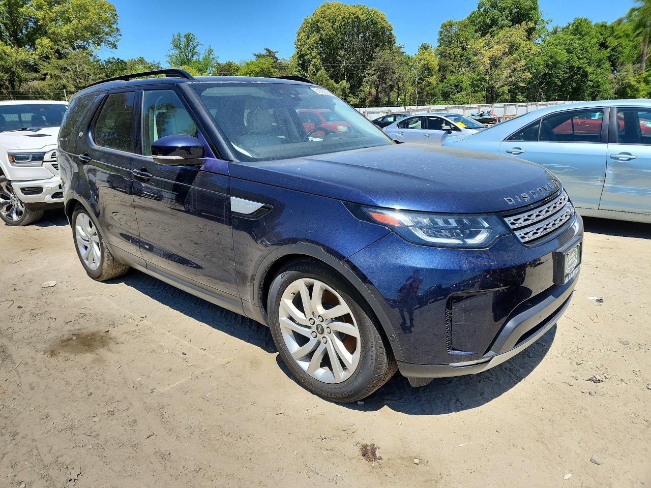 2017 Land Rover Discovery VIN SALRRBBV0HA037338 COPART salvage auction — Mechanical, DE - CERTIFICATE OF TITLE, sold $1,650 on 2026-07-03 (photo 4)