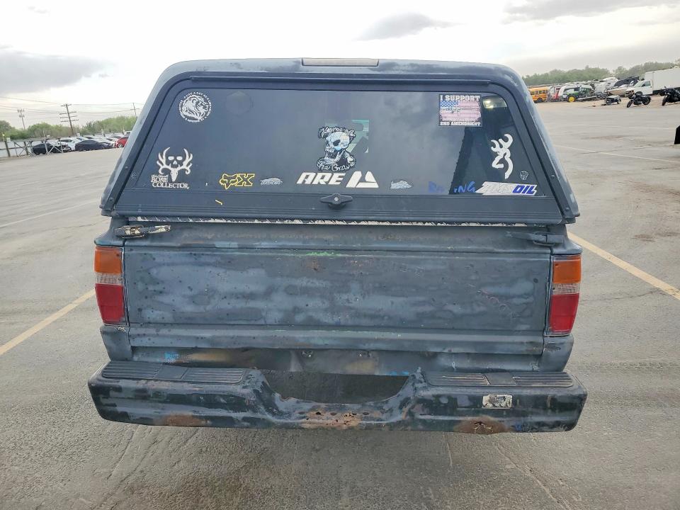 1988 Toyota Pickup VIN JT4RN50R0J5113164 COPART salvage auction — FRONT END, Id - Certificate Of Title, sold $500 on 2026-07-30 (photo 6)