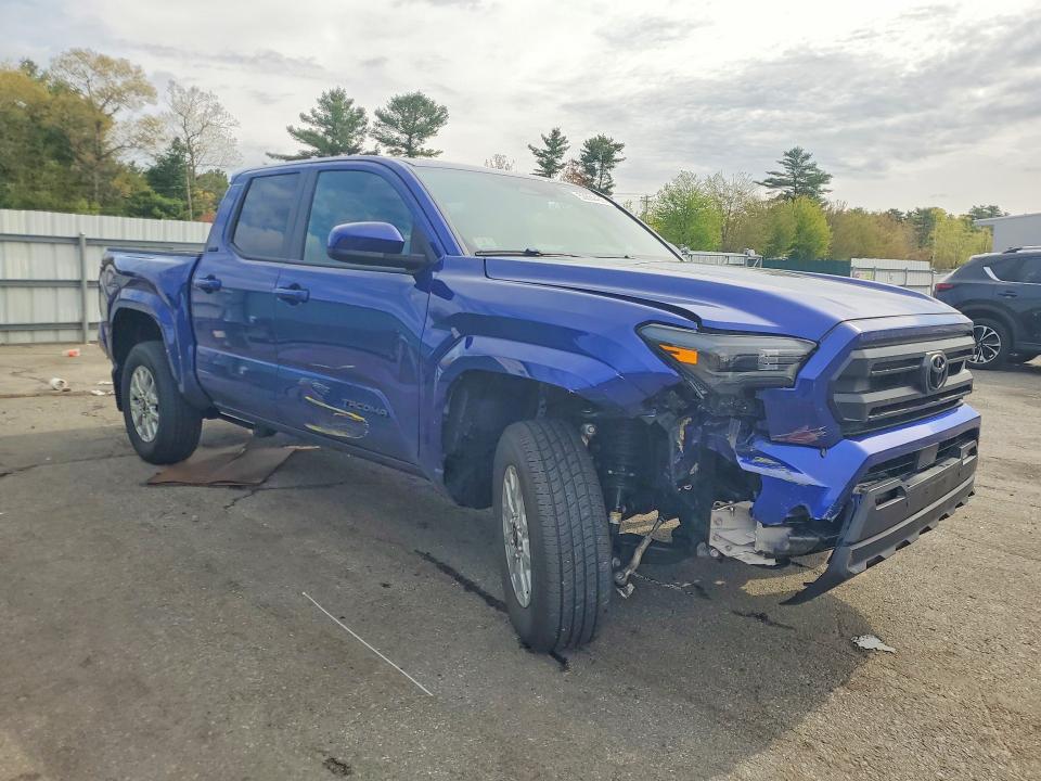 2025 Toyota Tacoma VIN 3TMLB5JN4SM162325 COPART salvage auction — Front End, MA - CERT OF TITLE-SALVAGE, sold $17,500 on 2026-06-30 (photo 4)