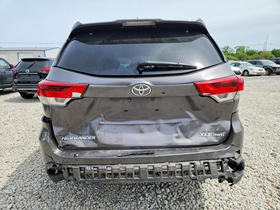 2017 Toyota VIN 5TDJZRFH1HS408172 COPART salvage auction — REAR END, MA - CERT OF TITLE-SALVAGE, sold $4,400 on 2026-07-29 (photo 6)