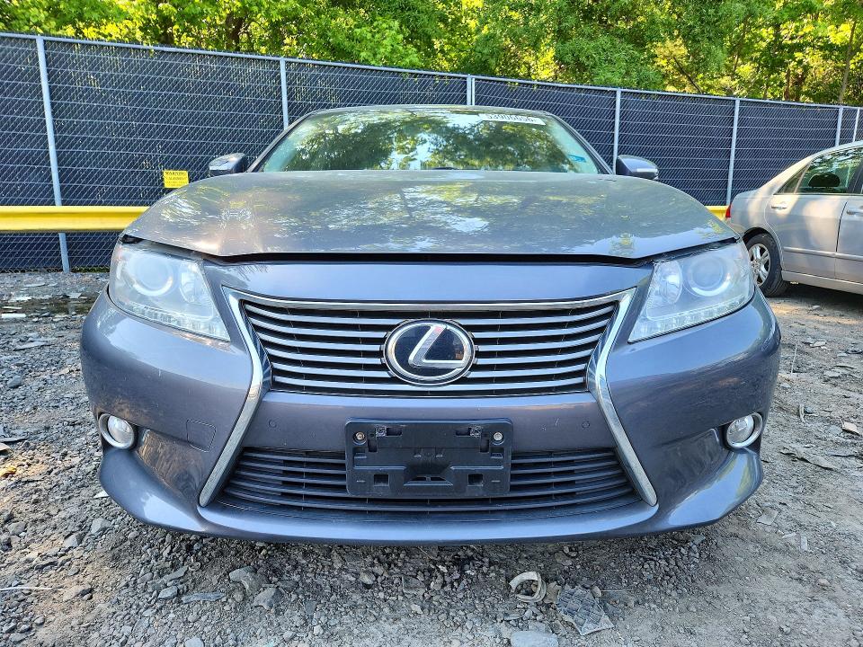 2013 Lexus VIN JTHBK1GG2D2035515 COPART salvage auction — FRONT END, Md - Cert Of Salvage < 75% Damage, sold $5,000 on 2026-07-17 (photo 5)