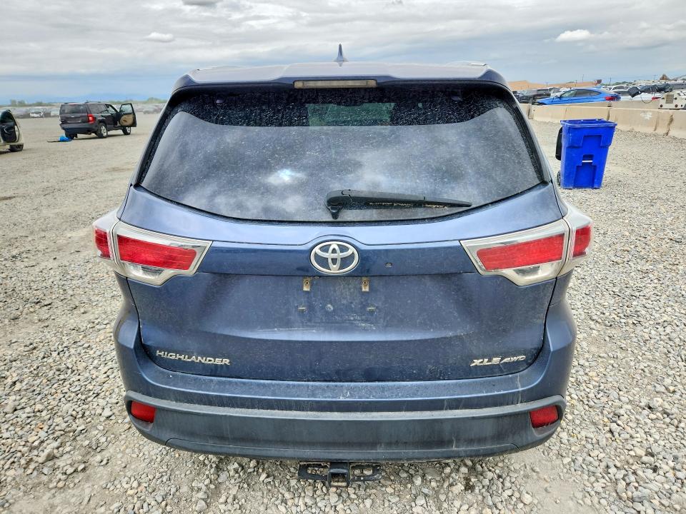 2016 Toyota VIN 5TDJKRFH4GS502940 COPART salvage auction — FRONT END, CO - PUBLIC - SALVAGE TITLE, sold $6,200 on 2026-07-09 (photo 6)