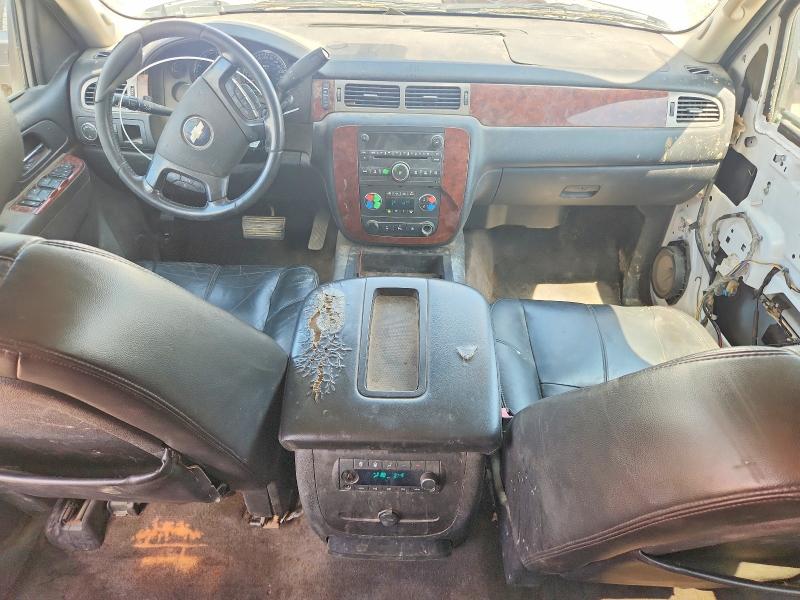 2010 Chevrolet Tahoe VIN 1GNUCBE02AR208964 COPART salvage auction — MECHANICAL, Ar - Certificate Of Title, sold $575 on 2026-07-04 (photo 8)