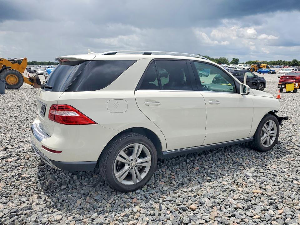 2013 Mercedes-benz M-klasse VIN 4JGDA5JB4DA145212 COPART salvage auction — FRONT END, FL - CERT OF TITLE SLVG REBUILDABLE, sold $5,400 on 2026-07-02 (photo 3)