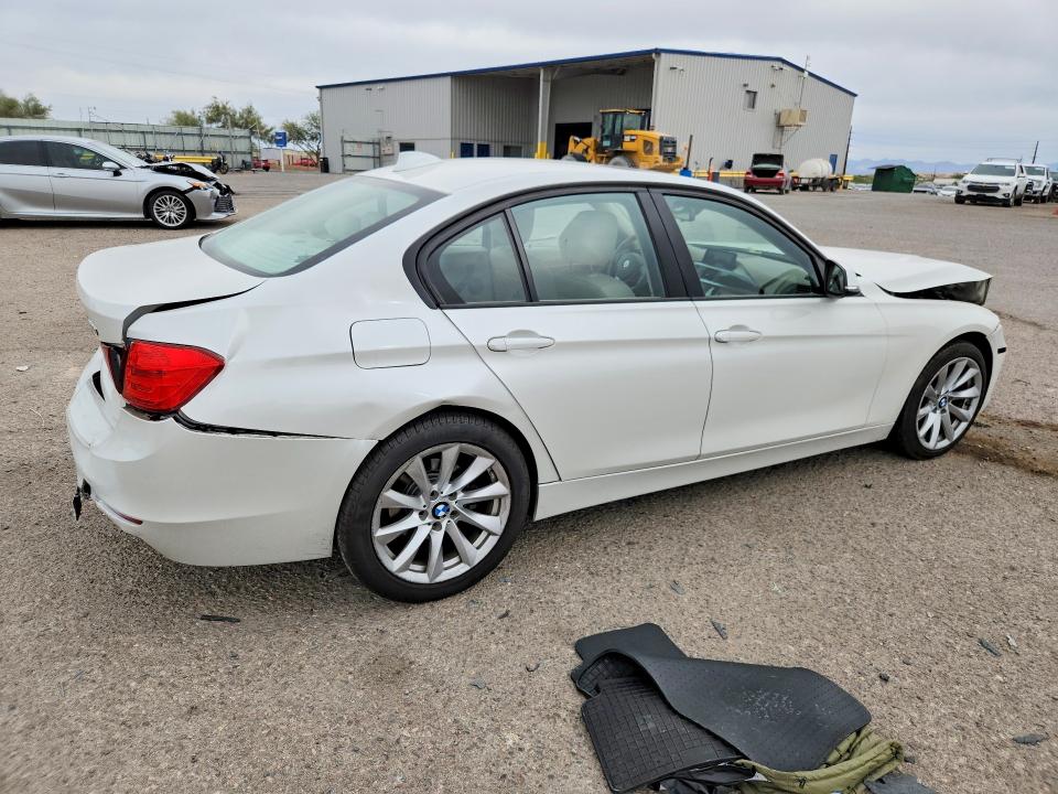2013 BMW VIN WBA3A5C5XDF359936 COPART salvage auction — FRONT END, Az - Cert Of Title - Salvage, sold $1,900 on 2026-07-31 (photo 3)