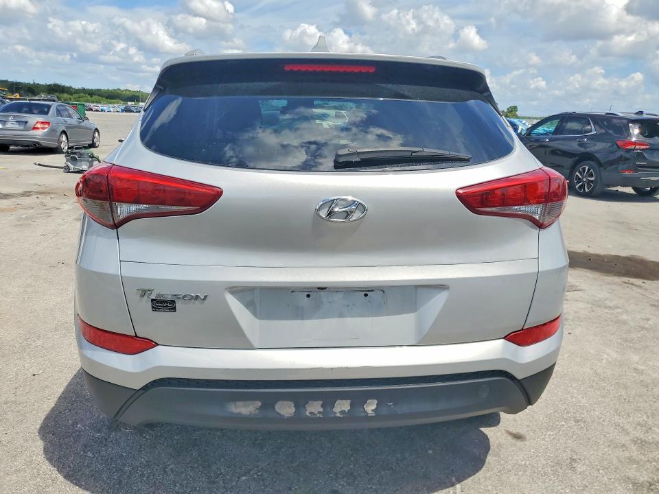 2018 Hyundai VIN KM8J33A47JU613396 COPART salvage auction — FRONT END, FL - CERT OF TITLE SLVG REBUILDABLE, sold $1,500 on 2026-07-02 (photo 6)
