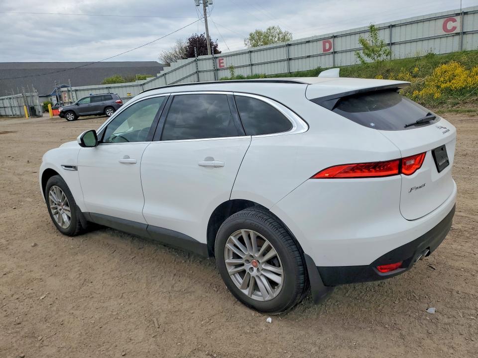 2018 Jaguar F-pace VIN SADCK2FN8JA281258 COPART salvage auction — NORMAL WEAR, Pa - Dealer Only Clean Title (P), sold $3,700 on 2026-07-27 (photo 2)