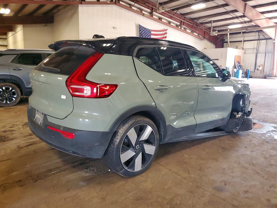 2024 Volvo Xc40 VIN YV4ER3XM5R2248085 COPART salvage auction — FRONT END, Mi - Scrap Certificate Of Title, sold $12,100 on 2026-08-07 (photo 3)