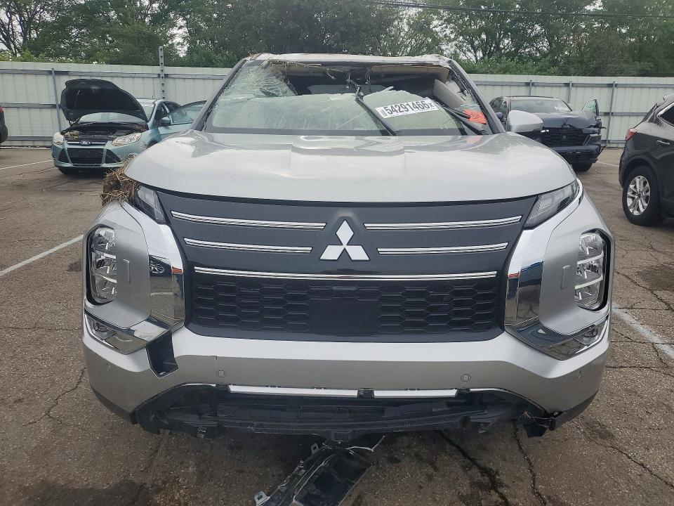 2025 Mitsubishi Outlander VIN JA4J4VA87SZ028302 COPART salvage auction — ALL OVER, Oh - Certificate Of Title, sold $9,600 on 2026-07-15 (photo 5)