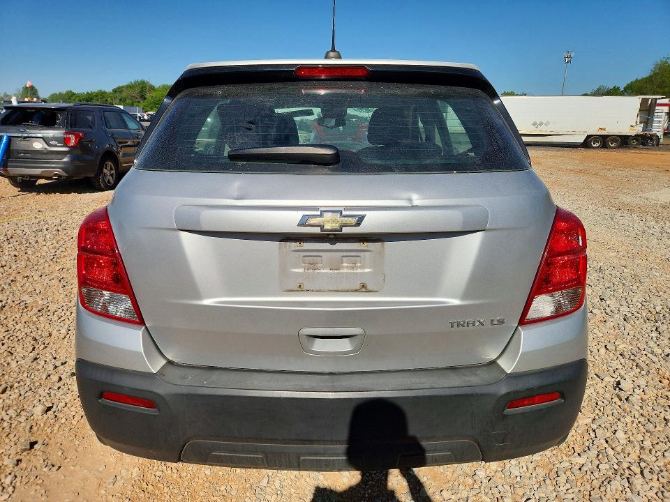 2016 Chevrolet Trax VIN KL7CJKSB2GB533824 COPART salvage auction — HAIL, Mo - Certificate Of Title, sold $2,000 on 2026-07-07 (photo 6)