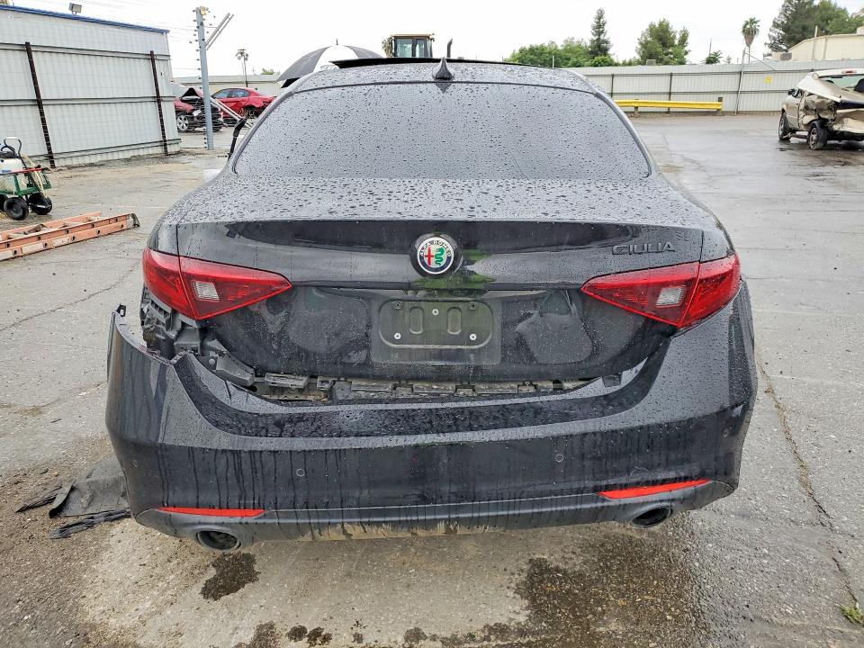 2021 Alfa romeo Giulia VIN ZARFAMBN6M7646069 COPART salvage auction — FRONT END, Ca - Salvage Certificate, sold $525 on 2026-07-24 (photo 6)