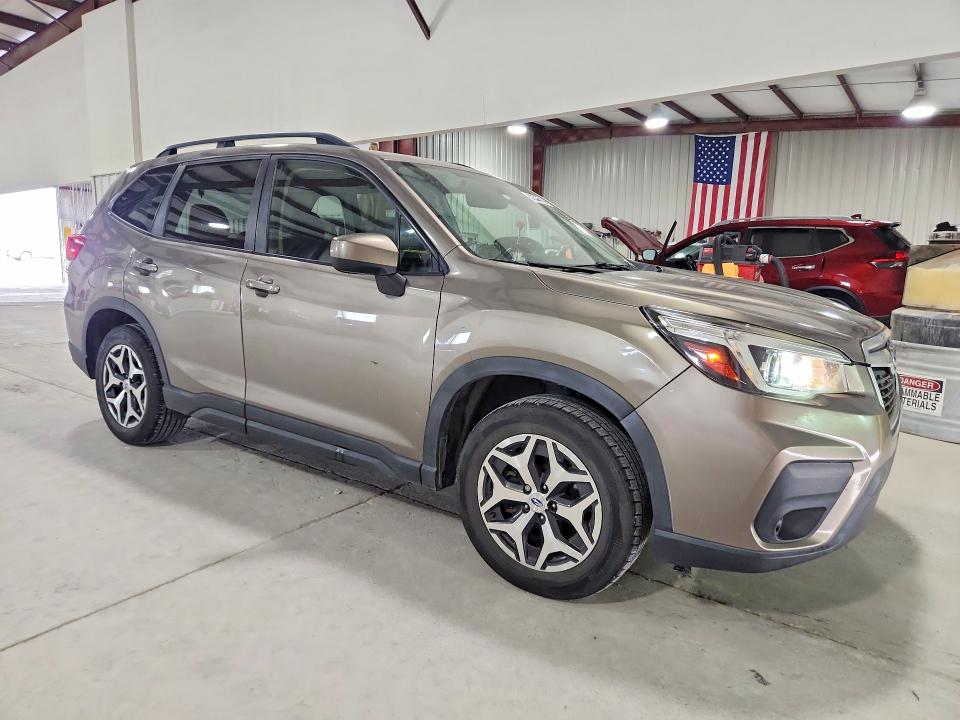 2019 Subaru Forester VIN JF2SKAGC8KH419924 COPART salvage auction — WATER/FLOOD, Tx - Salvage Title-Flood Damage, sold $3,700 on 2026-07-17 (photo 4)