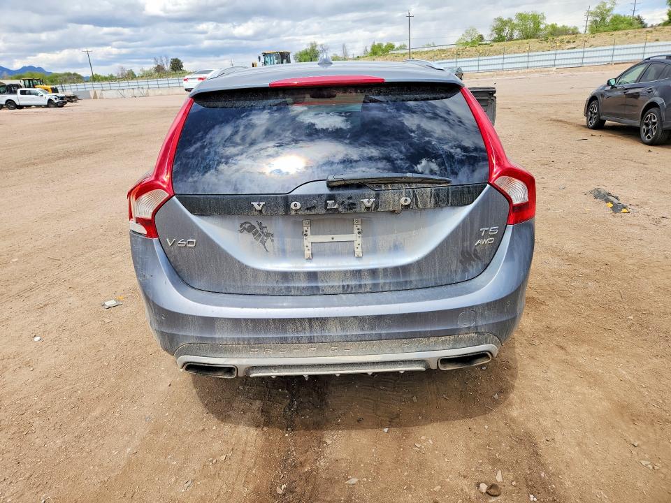 2017 Volvo V60 VIN YV440MWKXH1025766 COPART salvage auction — FRONT END, Co - Salvage Title, sold $625 on 2026-07-13 (photo 6)
