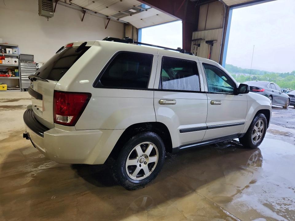 2009 Jeep Grand cherokee VIN 1J8GR48K79C521710 COPART salvage auction — FRONT END, In - Certificate Of Title, sold $350 on 2026-07-09 (photo 3)