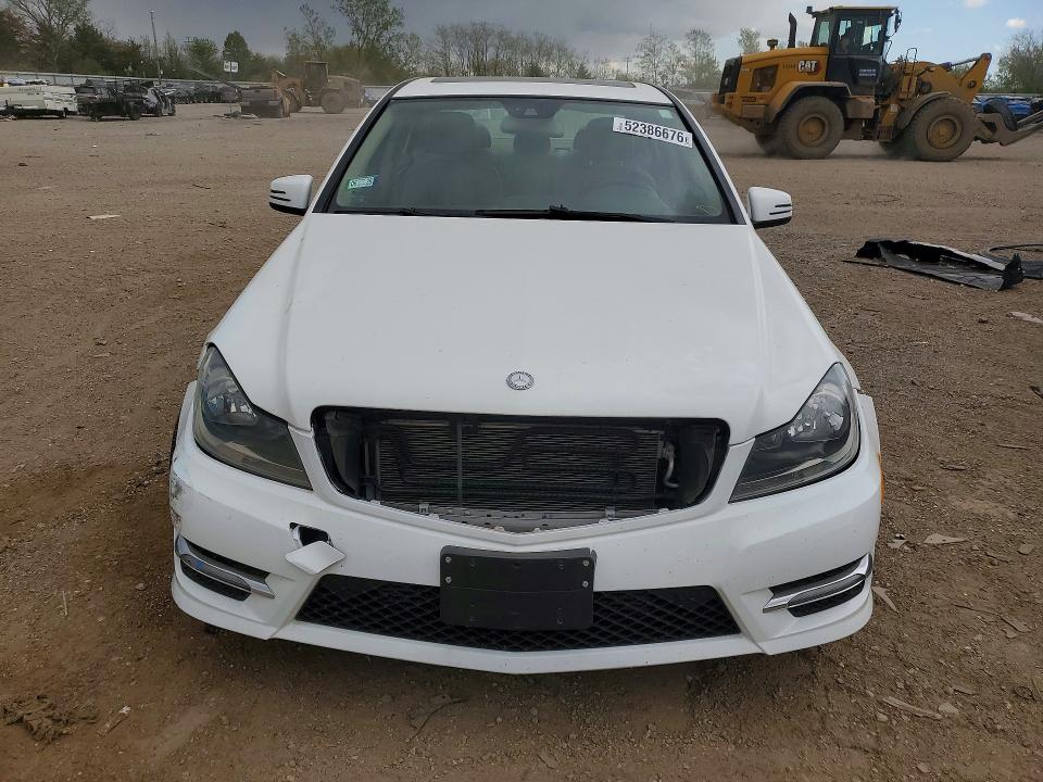 2013 Mercedes-benz VIN WDDGF4HBXDA752286 COPART salvage auction — FRONT END, Il - Salvage Certificate, sold $2,150 on 2026-07-28 (photo 5)
