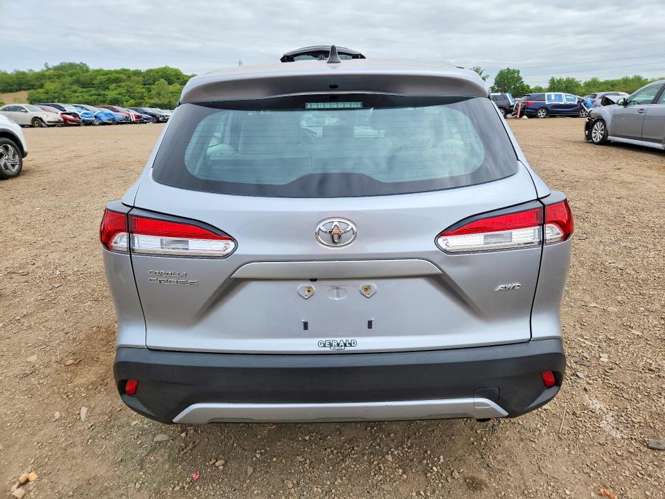 2022 Toyota VIN 7MUAAABG3NV016009 COPART salvage auction — SIDE, Il - Salvage Certificate, sold $8,400 on 2026-07-08 (photo 6)