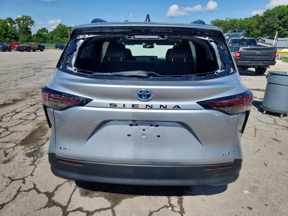 2025 Toyota Sienna VIN 5TDJRKEC3SS246632 COPART salvage auction — FRONT END, Ne - Cert Of Title W/Salvage Histor, sold $19,500 on 2026-07-08 (photo 6)