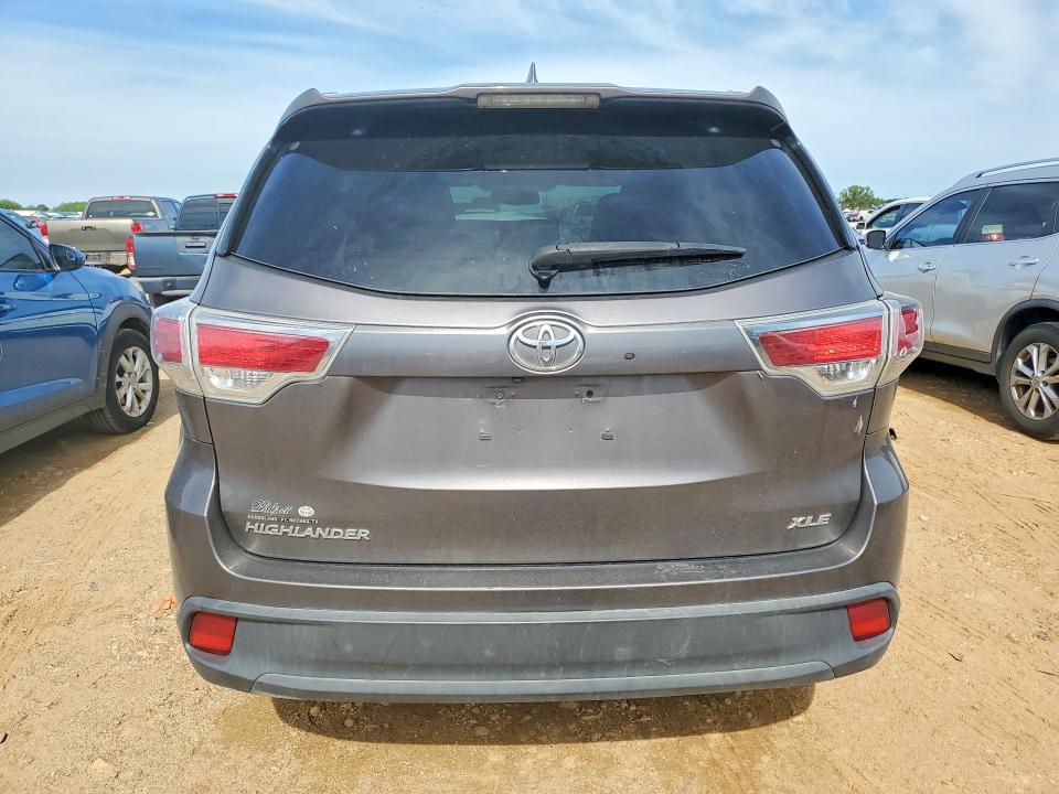 2015 Toyota Highlander VIN 5TDKKRFH6FS099613 COPART salvage auction — HAIL, Tx - Certificate Of Title, sold $8,600 on 2026-07-09 (photo 6)