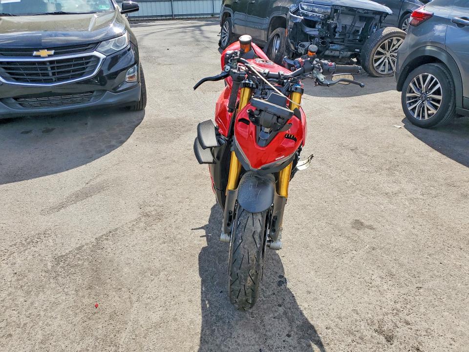 2021 Ducati Streetfighter VIN ZDMFAKNWXMB006709 COPART salvage auction — FRONT END, Nj - Cert Of Title-Salvage, sold $500 on 2026-07-30 (photo 2)